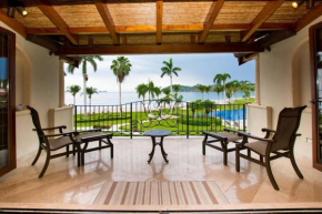 Luxury beachfront unit in Flamingo right in front of the waves